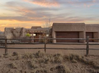 4 Sundagger Loop, Placitas, NM 87043