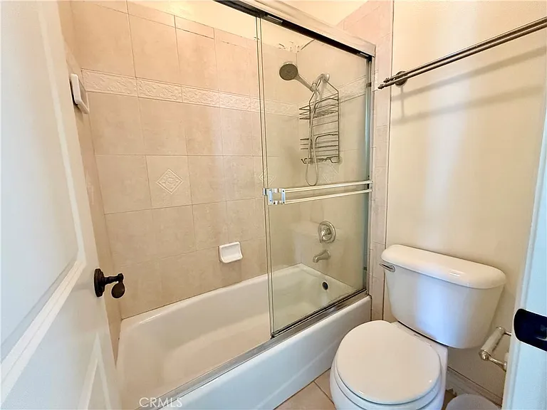 203 S 3rd Ave #B — Photo 12