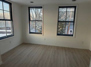 1 Lincoln Ave #1, Troy, NY 12180