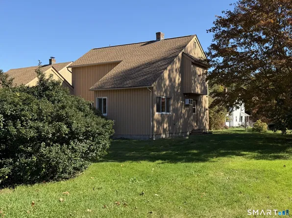 2 Hazel Court #2, Simsbury, CT 06070