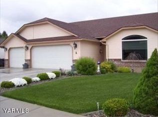 5 N 86th Ave, Yakima, WA 98908