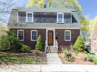 623 Kearsarge Way, Portsmouth, NH 03801