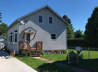 720 E Stanton St, Iron Mountain, MI 49801