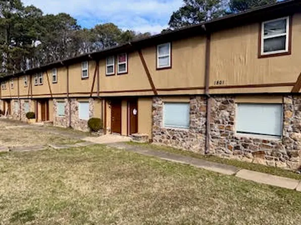 1801 Labette Manor Dr APT 11, Little Rock, AR 72205