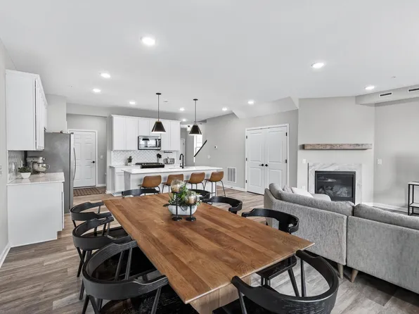17986 Giants Way, Lakeville, MN 55044