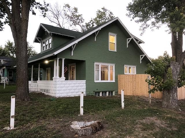 1st image of 503 Dawson St