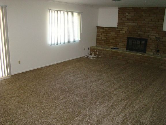 2nd image of 37204 Torres Ave