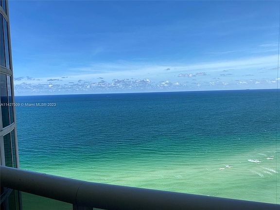3rd image of 17201 Collins Ave APT 3304