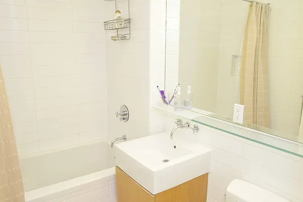 Rented by Corcoran | media 6