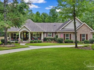 5224 Emerald Dr, Pace, FL 32571