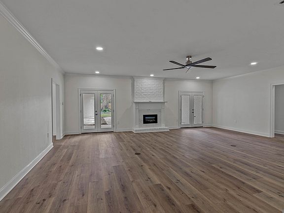 5th image of 4605 Pine Ridge Dr