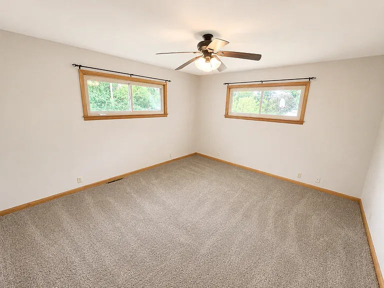 3600 Goetz Dr — Photo 16