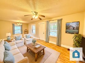 2602 6th Ave., 1121
