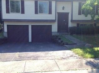 450 Doverwood Dr, Reynoldsburg, OH 43068