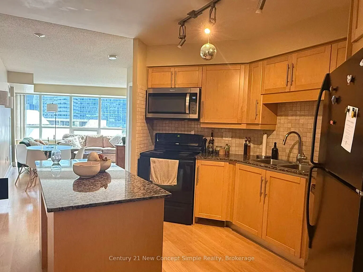 2 bed, $3,350 — Photo 4
