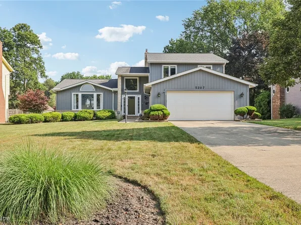 5207 Stevenson St, Richmond Heights, OH 44143