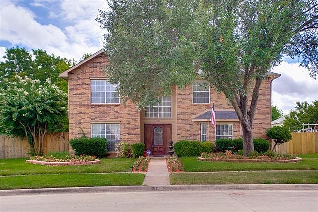 1st image of 217 Lavender Dr