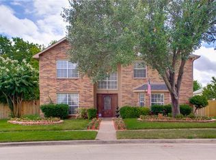 217 Lavender Dr, Cedar Hill, TX 75104