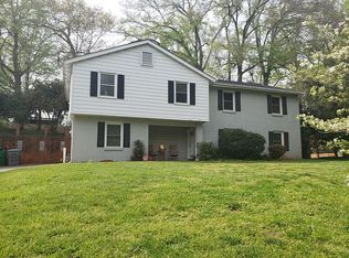 5326 Londonderry Rd, Charlotte, NC 28210