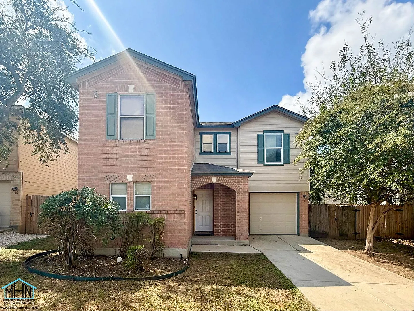 Beautifully Updated 2-Story 3-Bedroom, 2.5-Bathroom Gem Nestled in the Heart of San Antonio! — Photo 1