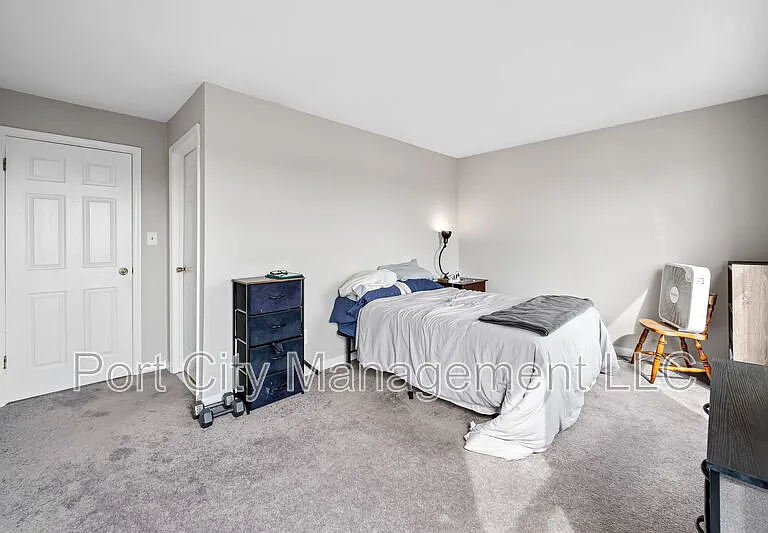 911 S Charles St #310 — Photo 16