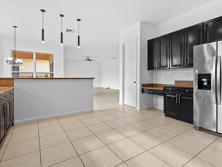 1831 Waldorf Dr — Photo 26
