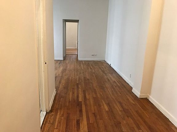 4th image of 66 E 80th St APT 4C