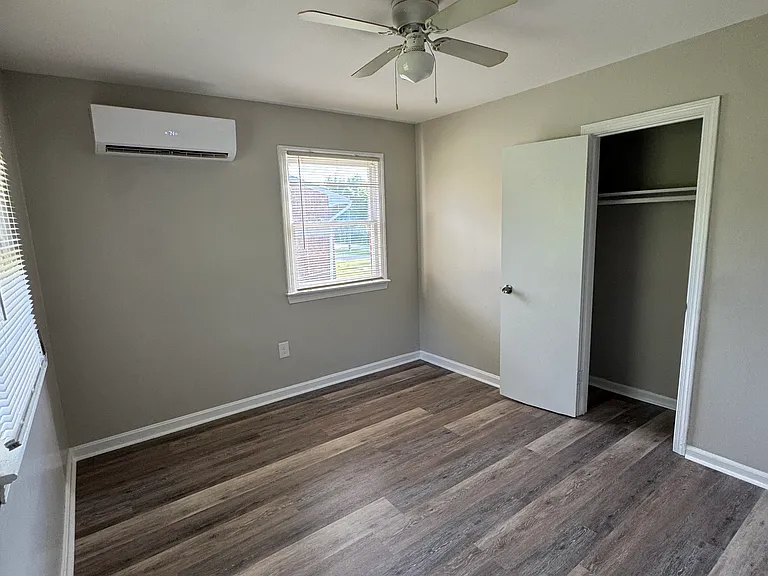 7064 Bray Rd #4 — Photo 12
