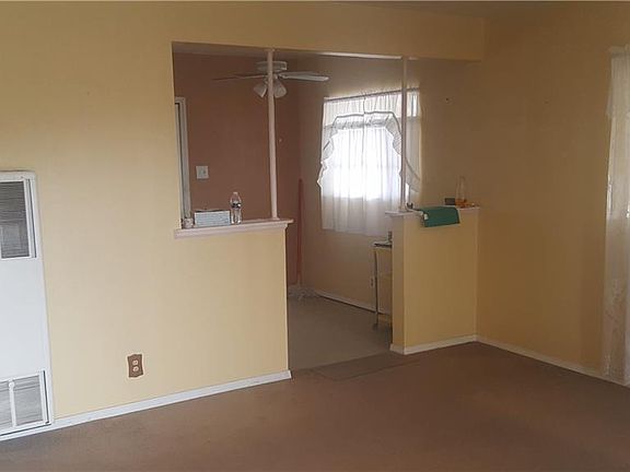 4th image of 7340 Wisteria Ave