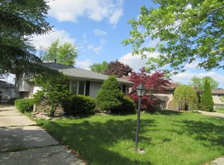 4914 Forest Ct, Oak Forest, IL