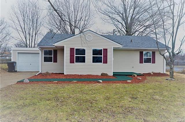 2nd image of 608 Devonshire Dr Pob 1483