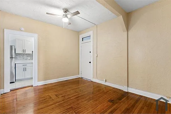 2 bed, $1,795 — Photo 4
