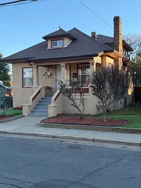 4114-4112 8th Ave photo 1