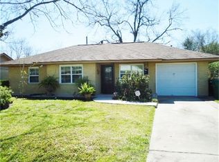 814 Colony Ln, Houston, TX 77076