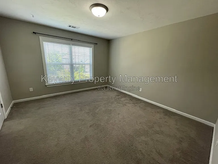 546 Bunchgrass St — Photo 16