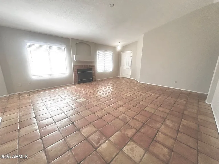 5781 W Jupiter Way — Photo 6