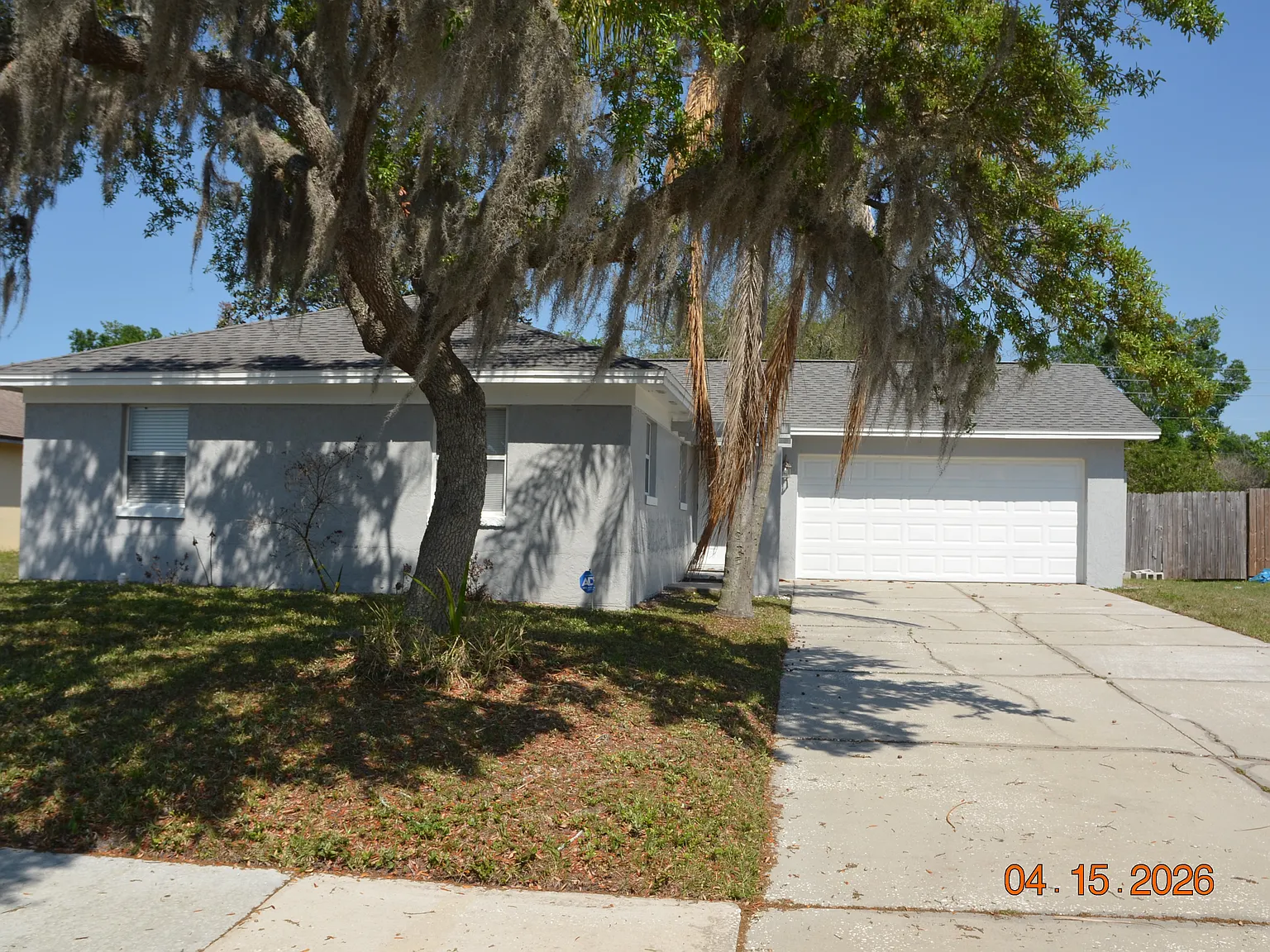 3 bed, 1284 sqft, $2,100 — Photo 2
