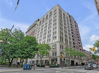 112 King St E #1006, Hamilton, ON L8N 1V2