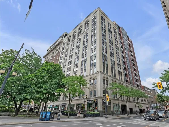 112 King St E #1006, Hamilton, ON L8N 1V2