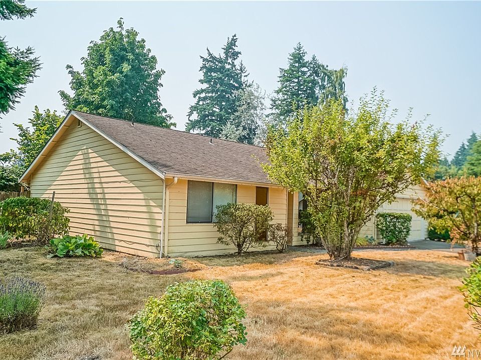 1st image of 4304 192nd St SW