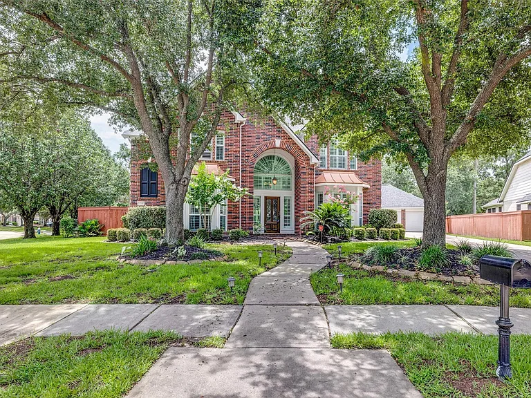 5710 Cielio Bay Ct — Photo 46