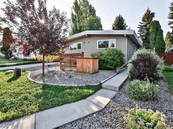 2626 NE 21st Ave S, Lethbridge, AB T1K 1H8