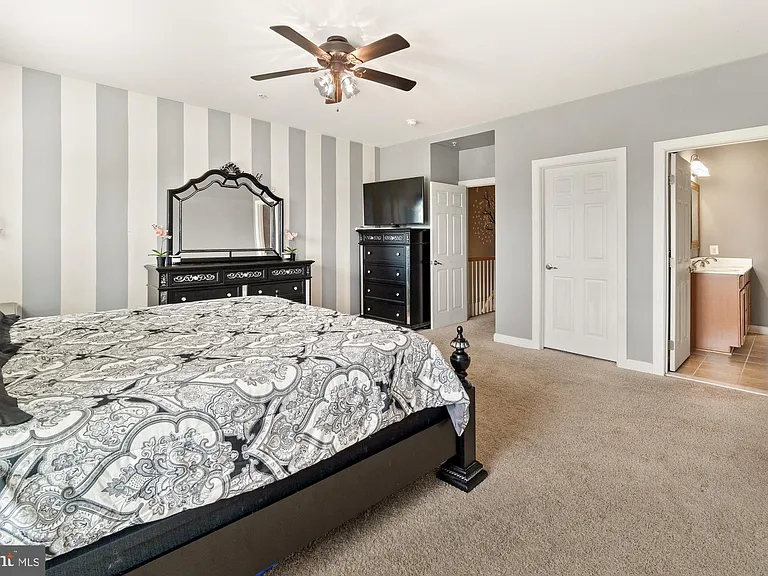 3565 Holborn Pl — Photo 19
