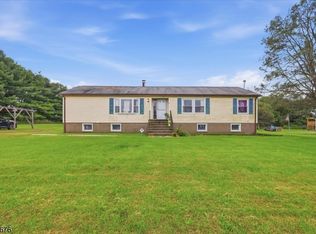 25 W Asbury Anderson Rd, Hampton, NJ 08827