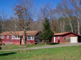 318 Pleasant Ln, Fancy Gap, VA 24328