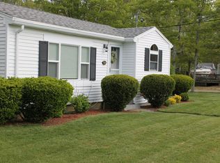 313 Seacoast Shores Blvd, East Falmouth, MA 02536