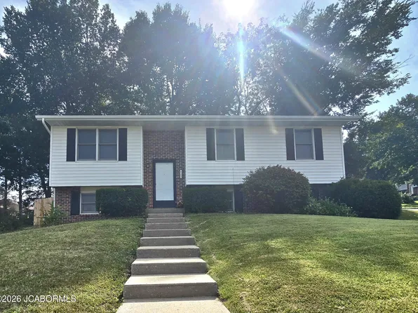 5303 Scherr Dr, Jefferson City, MO 65109