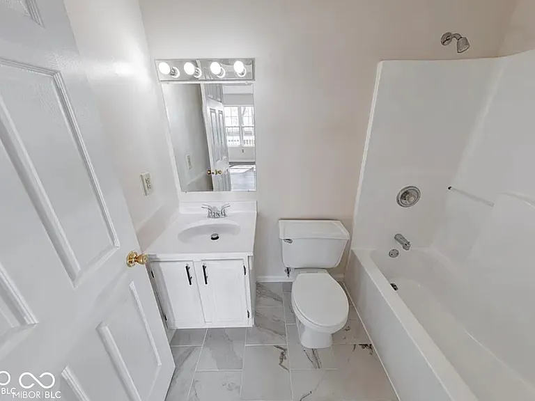 7621 Orchard Village Dr — Photo 10