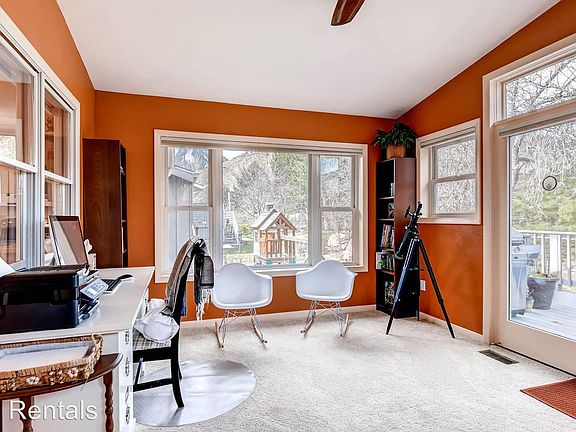 5th image of 2335 Hillsdale Way