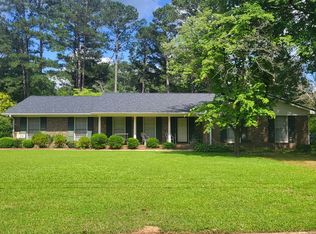 92 Hamilton Dr, West Point, GA 31833